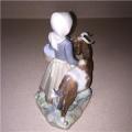 LLADRO 4812 Girl with Goat Large