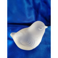 EXQUISITE!! SIGNED!! BACCARAT FRANCE FROSTED CRYSTAL BIRD *