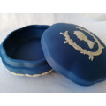 Vintage Wedgwood Dark Blue Jasperware Trinket Pot Queens Silver Jubilee 1952