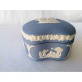 Vintage Wedgwood Blue Jasper ware Kidney Trinket Box Stunning  #