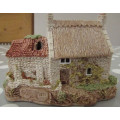 Miniature House - Lilliput Lane Cobblers Cottage *