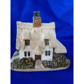 Miniature House - Lilliput Lane Clare Cottage
