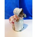 Beswick Beatrix Potter Mrs. Tiggy-Winkle BP 2a Gold Oval Figurine #