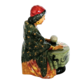 Royal Doulton Figurine Fortune Seller HN2159