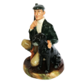 Royal Doulton Figurine The Gamekeeper HN 2879 Hunting Black Labrador