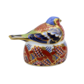 Royal Crown Derby Collectors Guild nesting Chaffinch Paperweigh Gold Stopper
