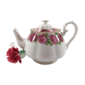 Royal Albert Old English Rose, large 6 cup Teapot
