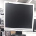 PROLINE 17" MONITOR / SCREEN - EXTEND YOUR DESKTOP - 1280 X 1024 - HIGH RESOLUTION