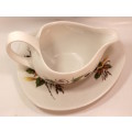 Midwinter Stylecraft Fashion Shape `Countryside` Gravy Boat and Saucer