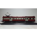 HO SCALE : LIMA SAR POWERED SUBURBAN FIRST CLASS COACH (BOXED)