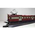 HO SCALE : LIMA SAR POWERED SUBURBAN FIRST CLASS COACH (BOXED)