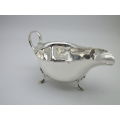 HALLMARKED STERLING SILVER GRAVY BOAT  Sheffield 1932  MAPPIN & WEBB 92g Excellent condition