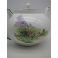 BELL CHINA, England Fine Bone China Vintage Teapot. Pattern is: MEADOWSIDW. Lovely Condition