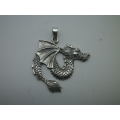 Vintage STERLING SILVER DRAGON pendant. 6grms. approx 3.3x3cm