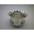 HALLMARKED SILVER REPOUSSE sugar bowl. B/ham 1905 William Davenport 41g 7.3x4.5cm