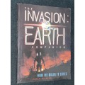 THE INVASION EARTH COMPANION FROM THE MAJOR TV SERIES BY PETER HAINING