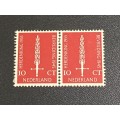 NEDERLAND #660  10C  PAIR 1955 MNH