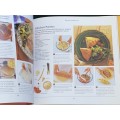 50 FANTASTIC CHICKEN DISHES STEP-BY-STEP BY SUE MAGGS