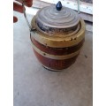 Cute small oak barrel. Needs tlc