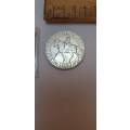1977 Elizabeth 2 DG.RDEG.FD Coin