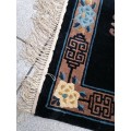 Stunning Chinese silk and wool carpet