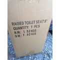 Raised toilet seat 5`