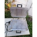 VINTAGE ELECTRIC WAFFLE MAKER BAKER IRON GRILL
