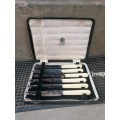 BY APPOINTMENT TO HER MAJESTY THE QUEEN SILVERSMITHS MAPPIN&WEBB LTD KNIVES IN ORIGINAL BOX