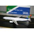 Phoenix 1:400 South African Airways Airbus A330-200 ZS-SXZ (10492) Model Plane