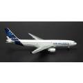 DRAGON 55796 AIRBUS INDUSTRIES A330-200 LIVERY 2005 1/400 DIECAST PLANE NEW