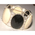STUNNING BROAD LUCITE STRETCHY BRACELET WITH SILVER SPACERS!