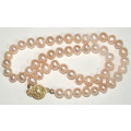 Ivory Freshwater Pearls Necklace with Gold Clasp