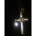 VINTAGE CHAIN WITH CROSS PENDANT