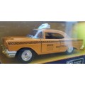 Yellow Cab: (1:43 Scale)