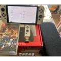 Switch Oled White + 128GB Memory Card+ 2 Games