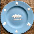 WEDGWOOD COLLECTION OF MISS M COURTENAY-LATIMER ON THE COELACANTH PLATE