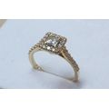 18ct Yellow Gold Diamond Ring