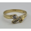 9ct YELLOW GOLD RING