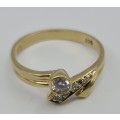 9ct YELLOW GOLD RING