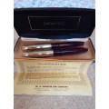 UNIQUE set of TWO Sheaffer Fountain Pens!! 14kt Gold nibs ~PFM V~ In original pen case circa 1959