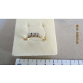 9ct gold ring with 3 imitation diamonds, 2.5 grams, 21mm diameter, as per photo