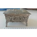 very attractive silver plated on pewter jewellery box,.........,as per photos