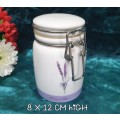 Small Storage Jar for Your Kitchen