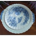 Happy England  by JOHNSON BROTHERS | BLUE & WHITE | VEGGIE BOWL WITH LID | 01