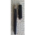 VINTAGE SHEAFFER |  BLACK  FOUNTAIN PEN | made in the USA |