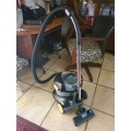 Bennett Read - Stealth Vacuum Cleaner