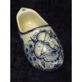 DELFTS CLOG HAND PAINTED