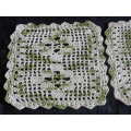 2 X GREEN AND CREAM HAND CROCHETED DOILIS 19 X 19 CM