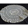 VINTAGE HAND CROCHETED DOILIE