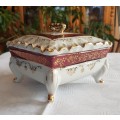 Hand painted stunning porcelain trinket/biscuit/sweet/jewelery dish 135x35x110mm